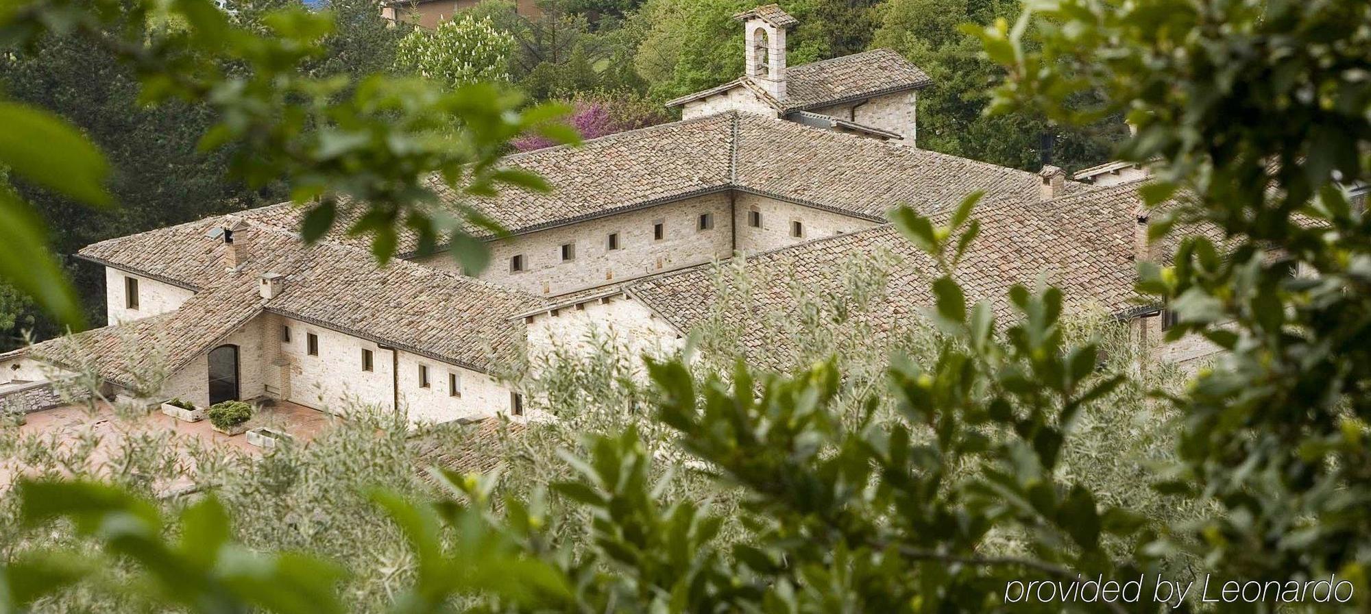 Park Hotel Ai Cappuccini Gubbio Eksteriør billede