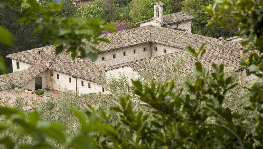 Park Hotel Ai Cappuccini Gubbio Eksteriør billede